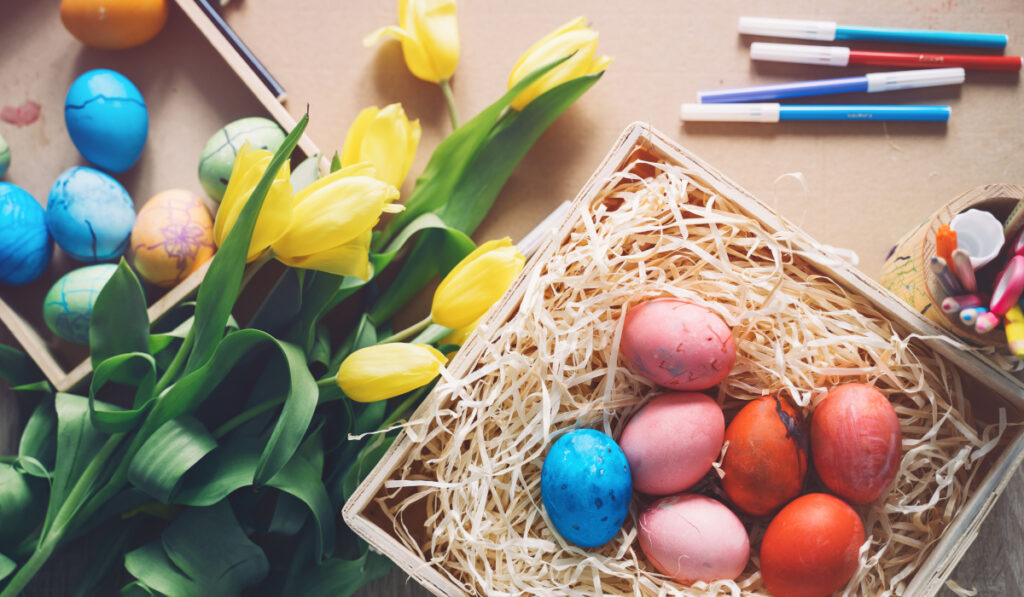 Hey Bestie Dolls' Easter Egg Decorating Ideas